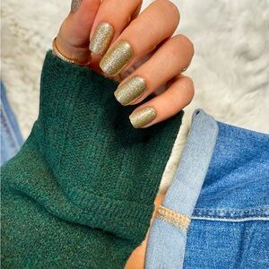 Red Aspen Gold Glitter Press-On Nails